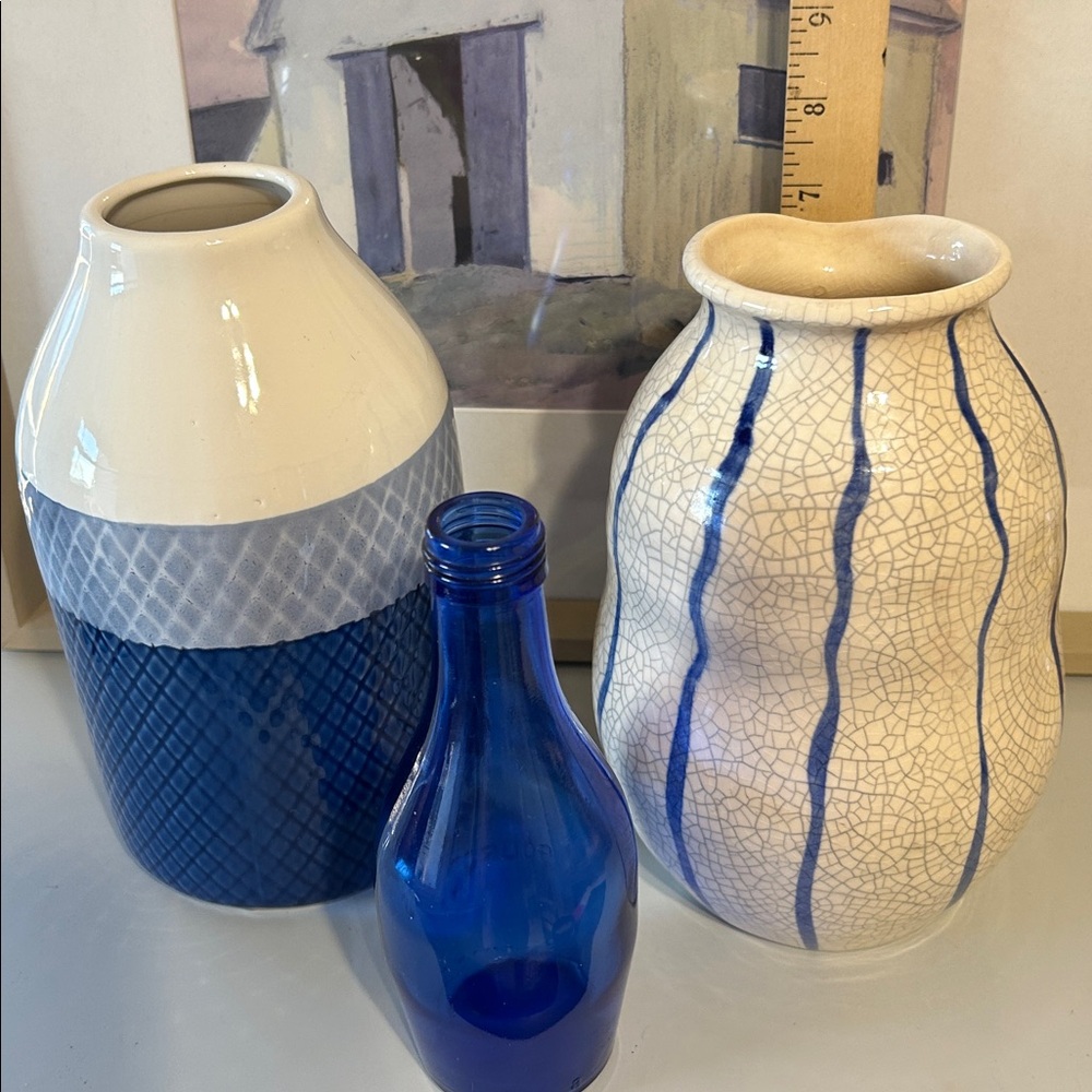 Blue and ivory shelf Decor Three farmhouse vases Rustic table top decor Like New - Picture 3 of 9